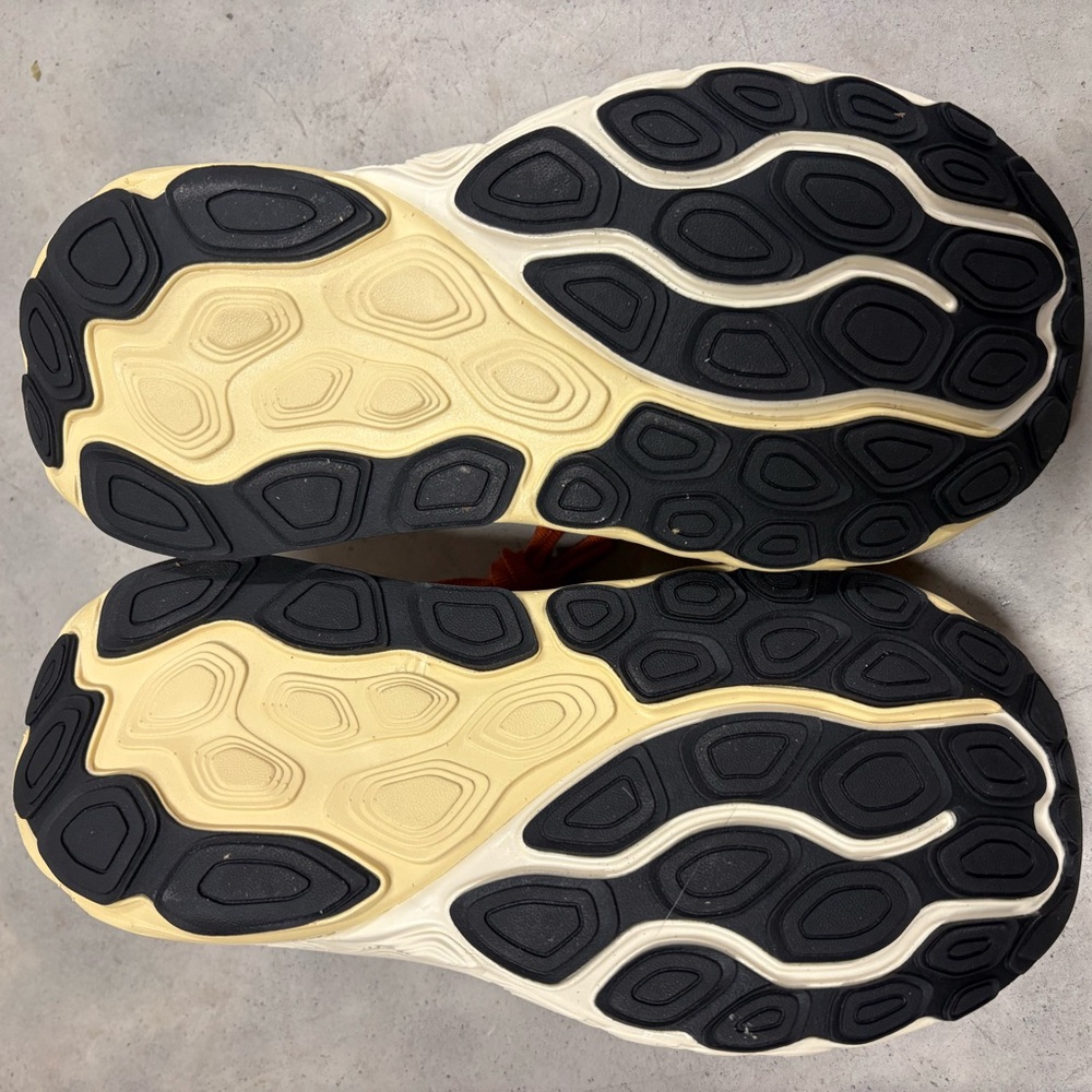 New Balance Men's 860 - Picture 5 of 6